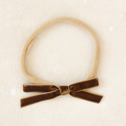 Velvet infant bow // Dakota