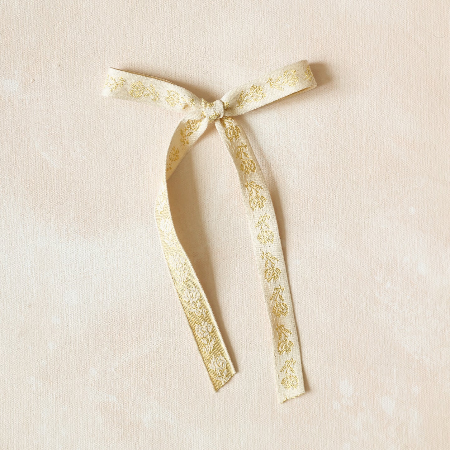 Petite Sunday Hair Bow • Bellavie | Toddler + Girls Hair Bow Clip (Small Batch)