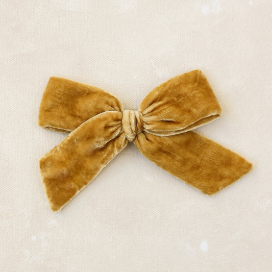 Oversized Velvet Classic Bow Clip // Luxe