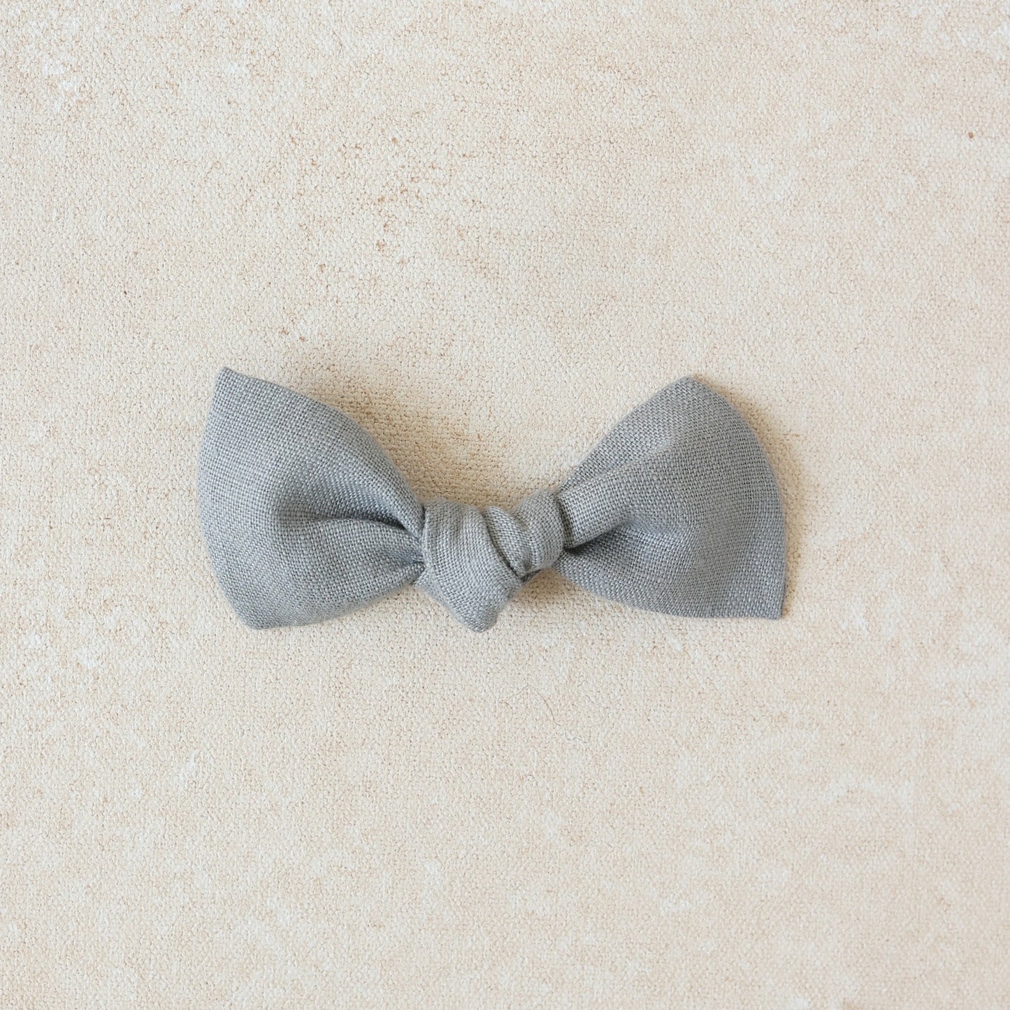 Oversized Knot Clip or Band // Sutton