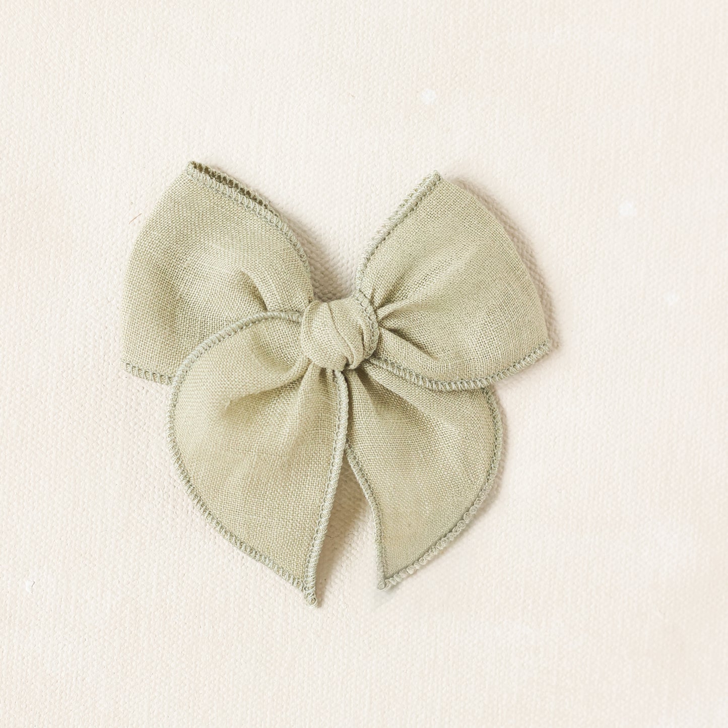 Mini Fleur Band or Clip // Lucky