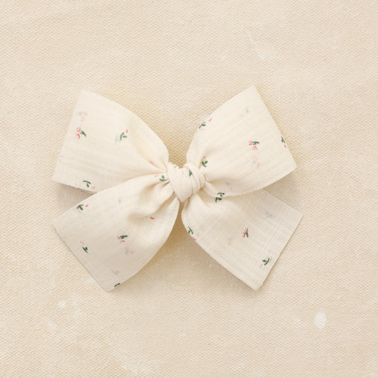 Oversized Classic Bow Clip // Dainty