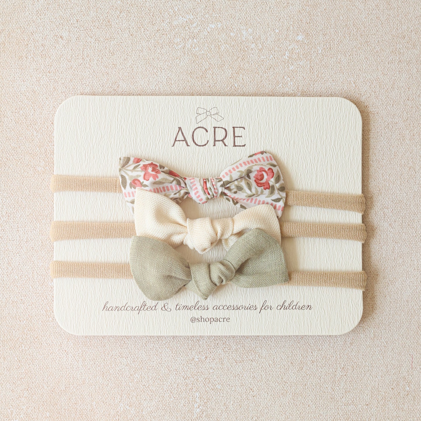 Spring Newborn Petite Knots