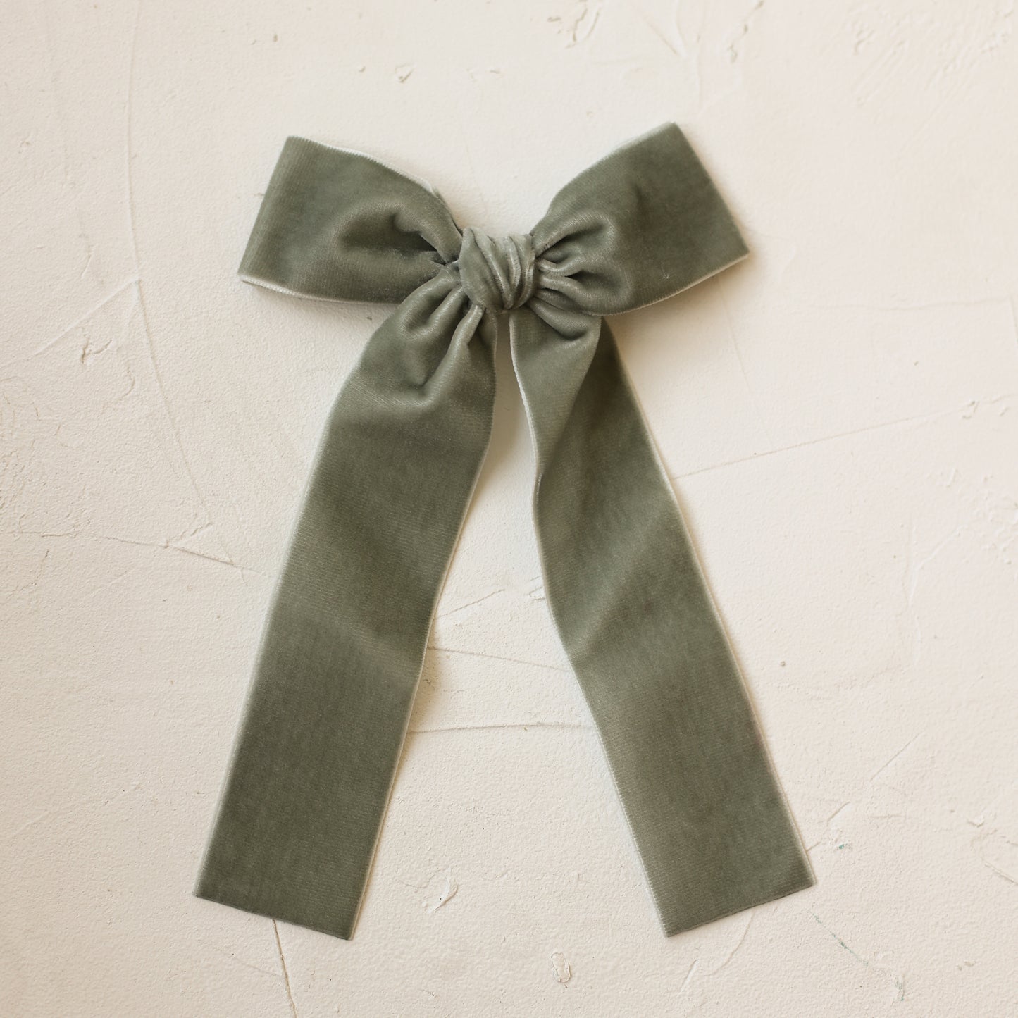 Oversized Ribbon Sunday // Estelle