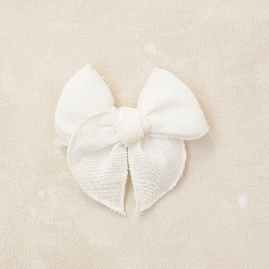 Mini Fleur Bow Clip  // Lucy