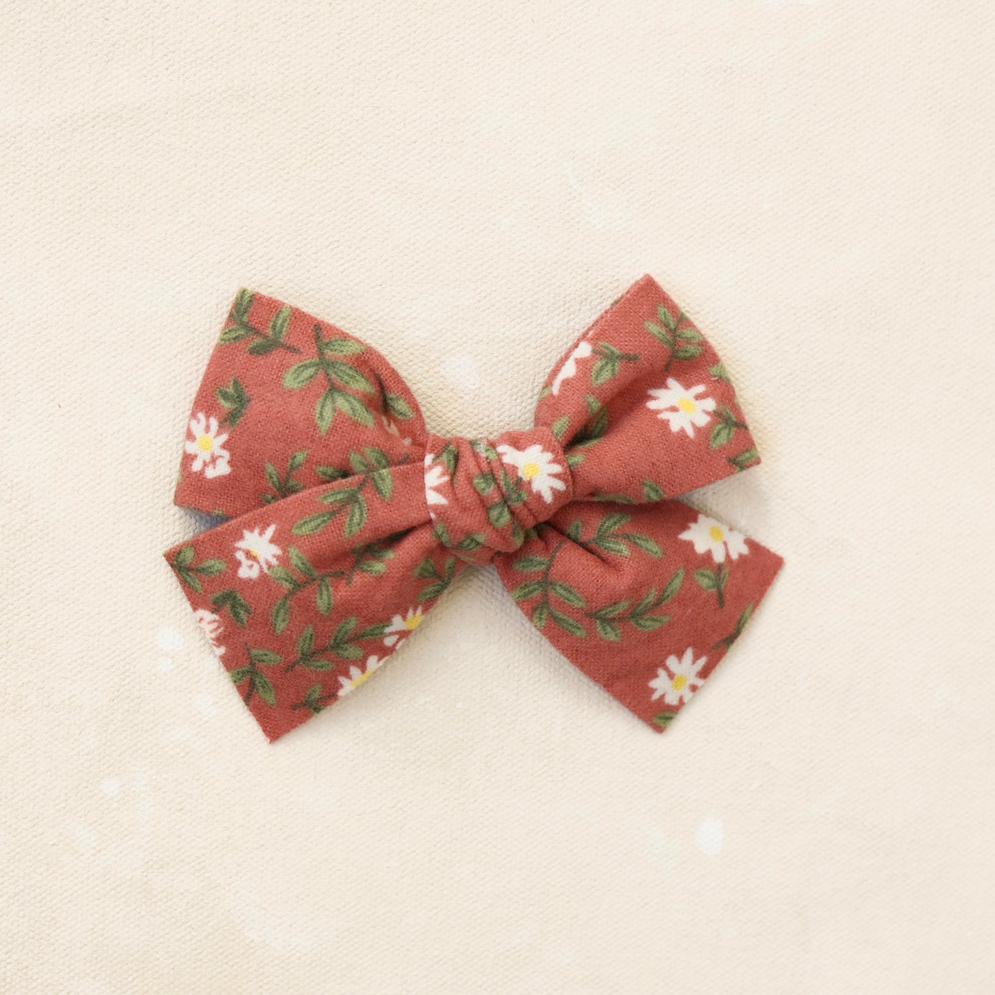 Oversized Classic Bow Clip // Amber