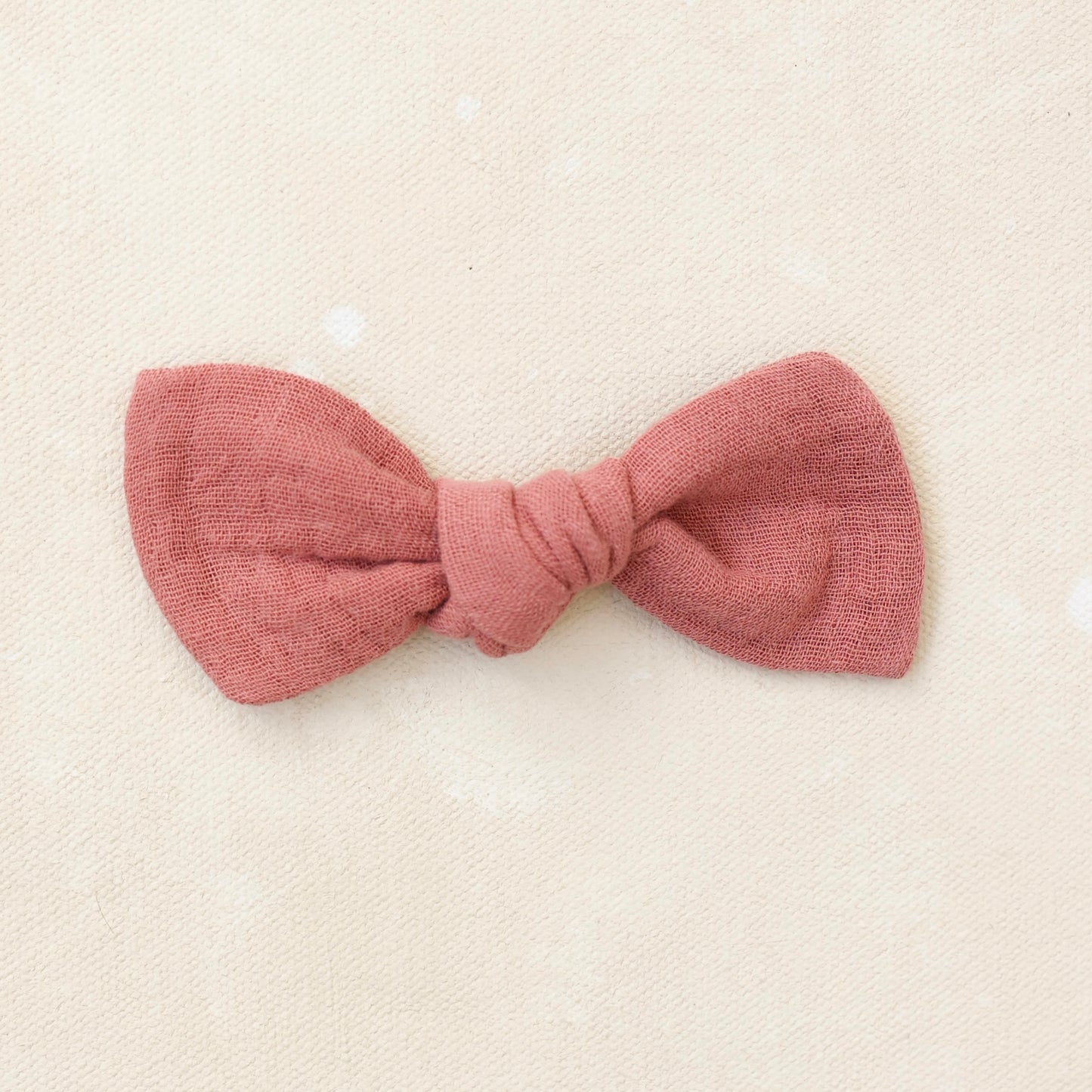 Oversized Classic Knot Clip // Heirloom Petal